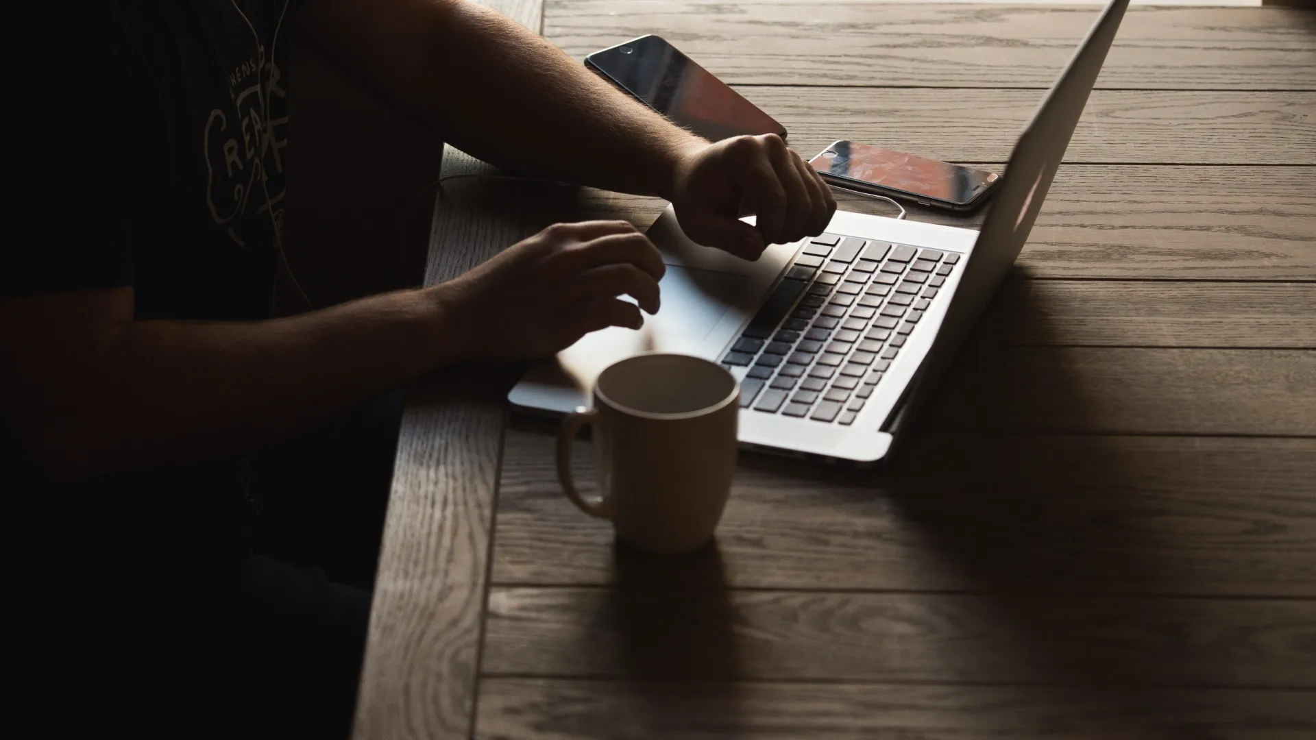 Desk laptop